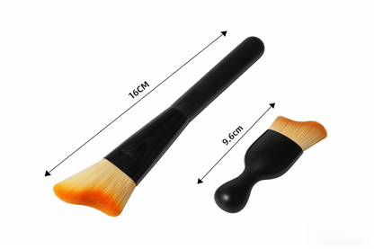 Ultra-Soft Car Interior Detailing Brush – Scratch-Free Dust Removal Tool